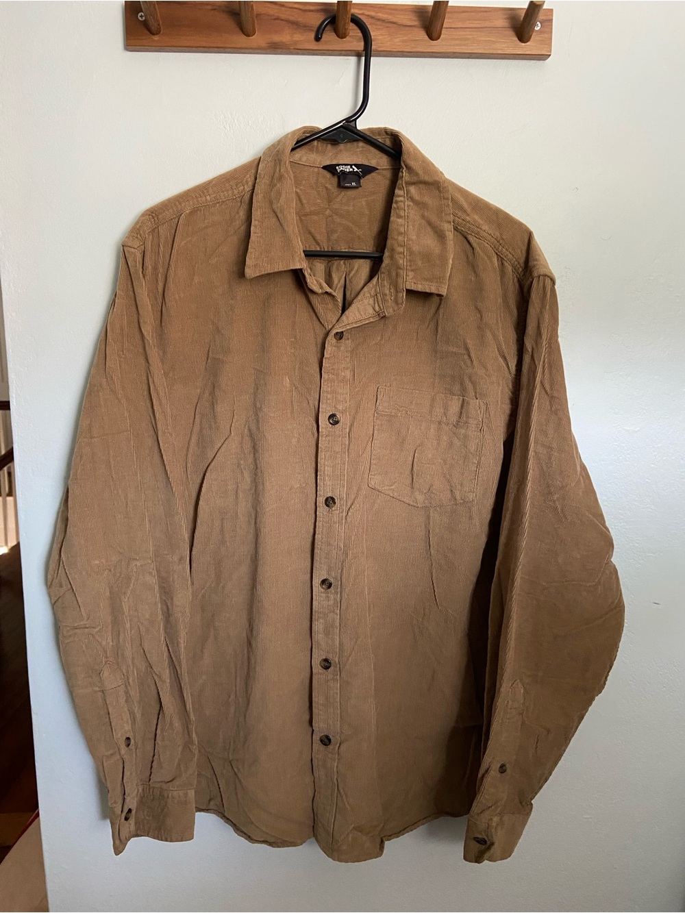 Eddie Bauer Men's Casual Button-Front Corduroy Shirt Jacket in Brown